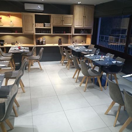 Rambrouch Hotel Restaurant L'Escale Du Bon Accueil מראה חיצוני תמונה